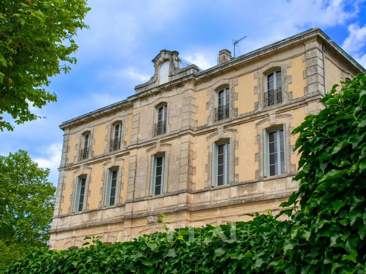 Domaine viticole Laudun-l'Ardoise