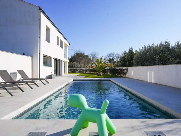 Maison Laudun-l'Ardoise - 4 chambres - 335m²
