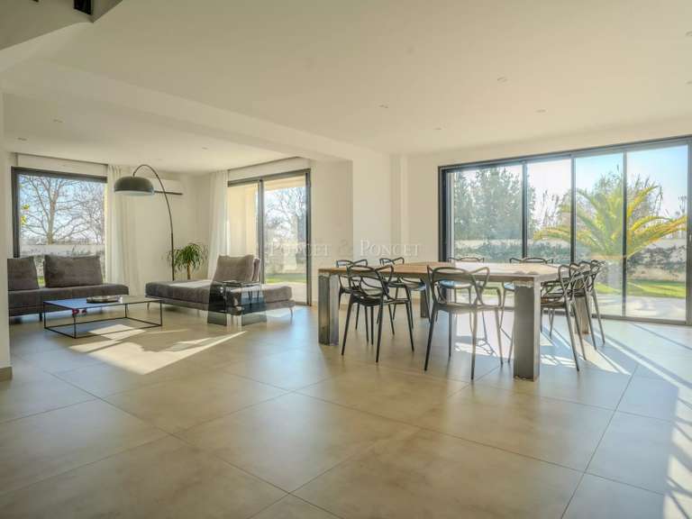 Maison Laudun-l'Ardoise - 4 chambres - 335m²