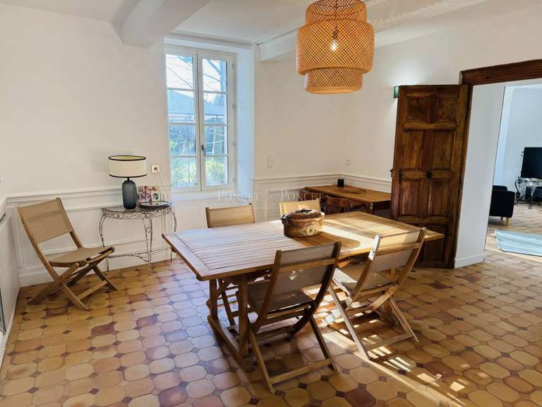 Maison Laudun-l'Ardoise - 3 chambres - 426m²