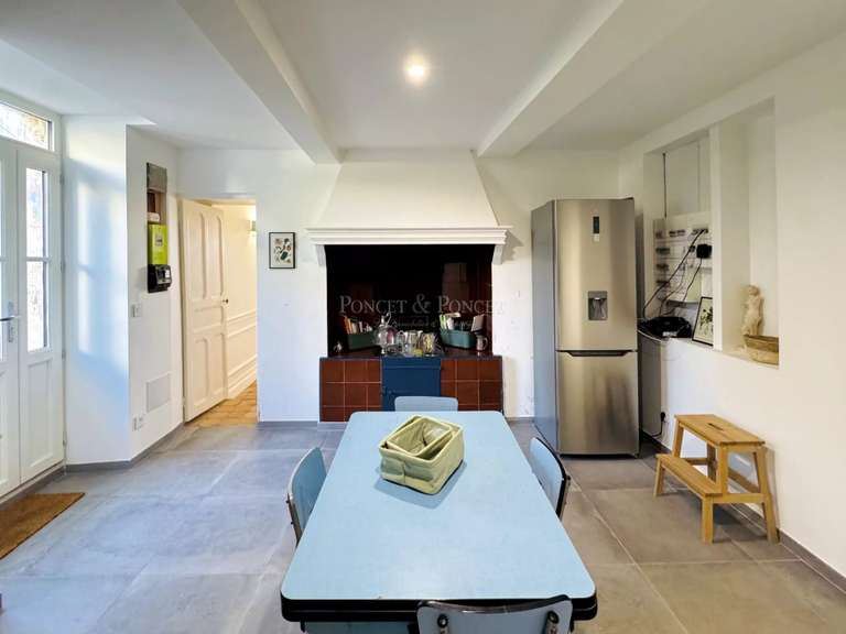 Maison Laudun-l'Ardoise - 3 chambres - 426m²