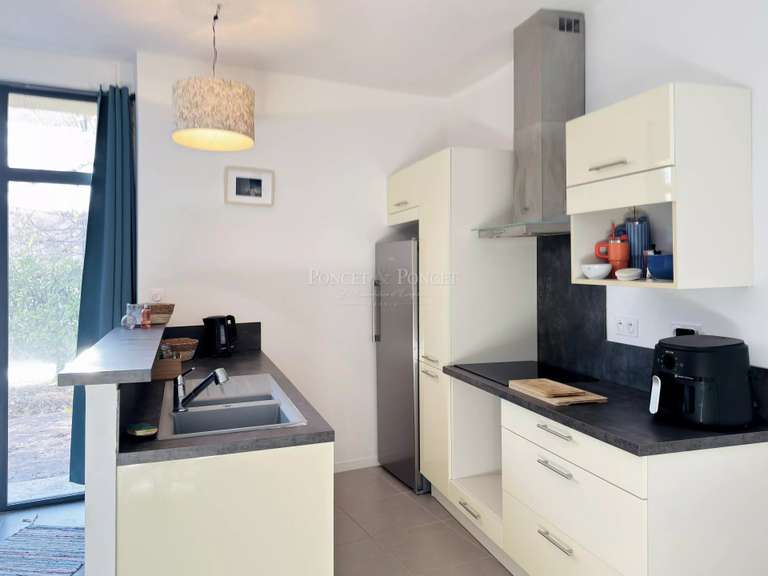 Maison Laudun-l'Ardoise - 3 chambres - 426m²