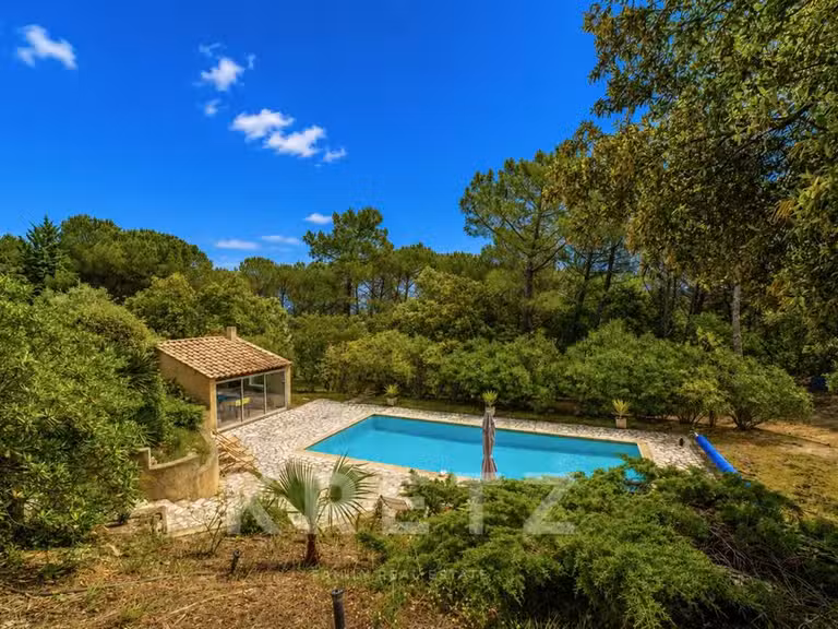 Maison Laudun-l'Ardoise - 5 chambres - 350m²