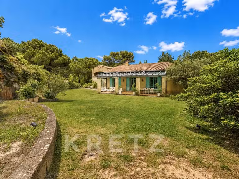 Maison Laudun-l'Ardoise - 5 chambres - 350m²