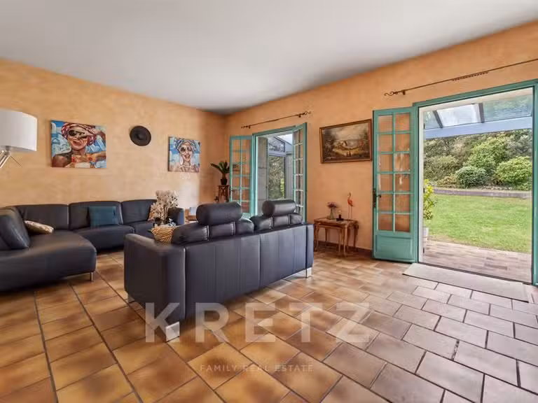 Maison Laudun-l'Ardoise - 5 chambres - 350m²