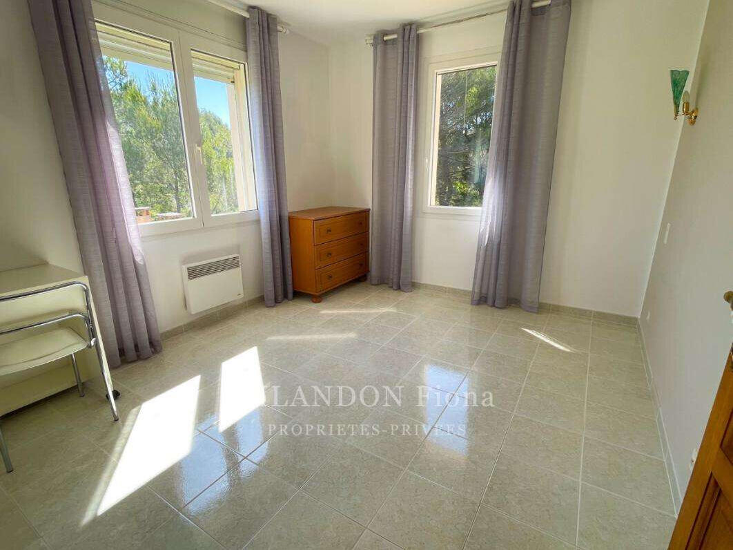 House Lauris