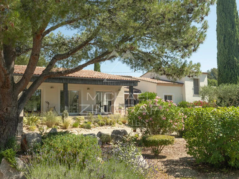 Maison Lauris - 2 chambres - 256m²