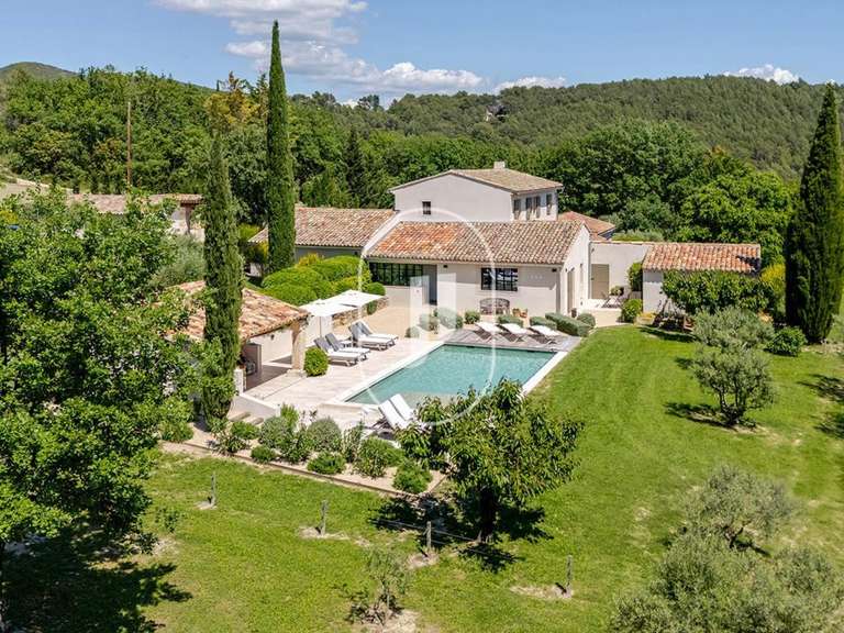 Maison Lauris - 6 chambres - 269m²