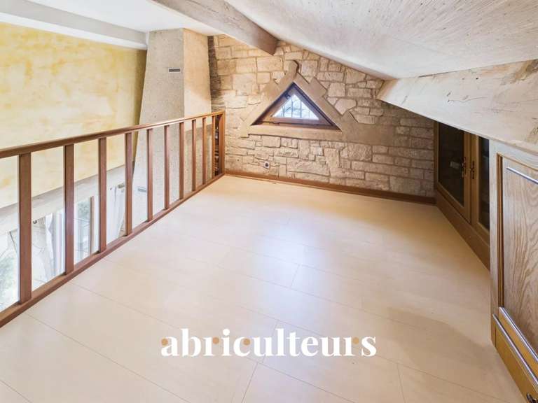 Maison Lauris - 5 chambres - 180m²