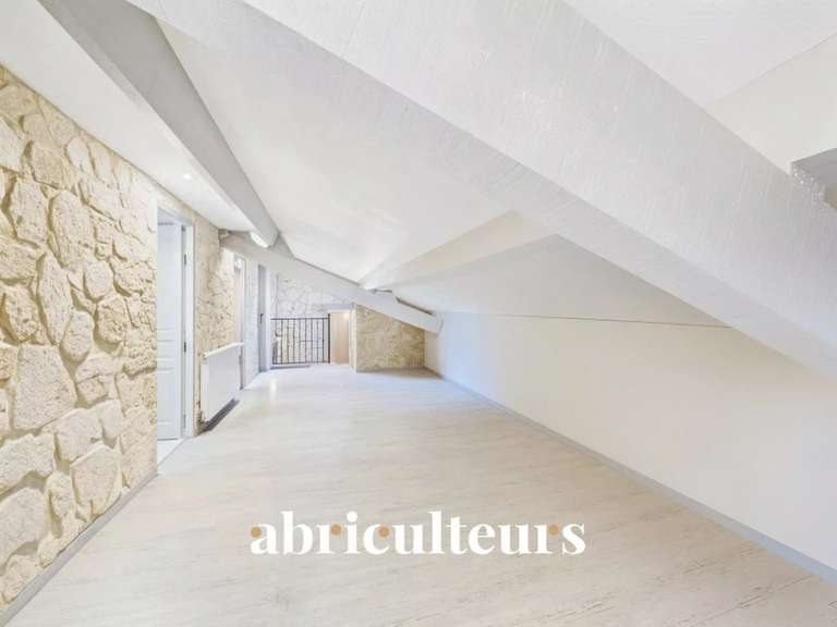 Maison Lauris - 5 chambres - 180m²