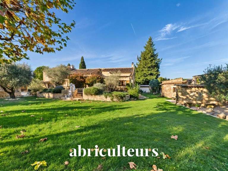 Maison Lauris - 5 chambres - 180m²