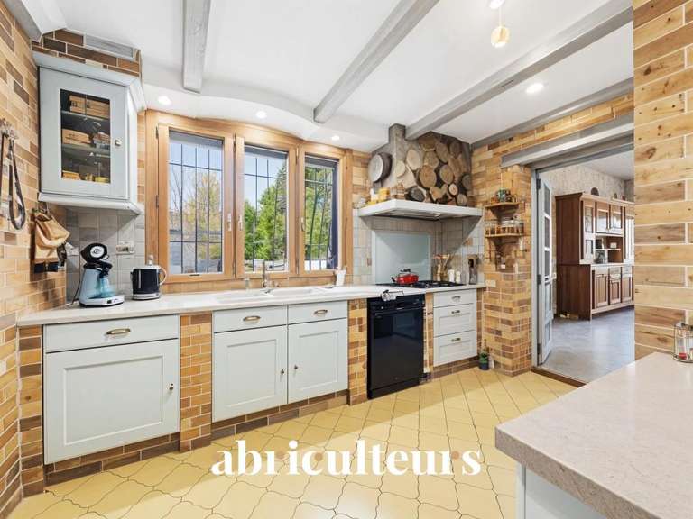 Maison Lauris - 5 chambres - 180m²