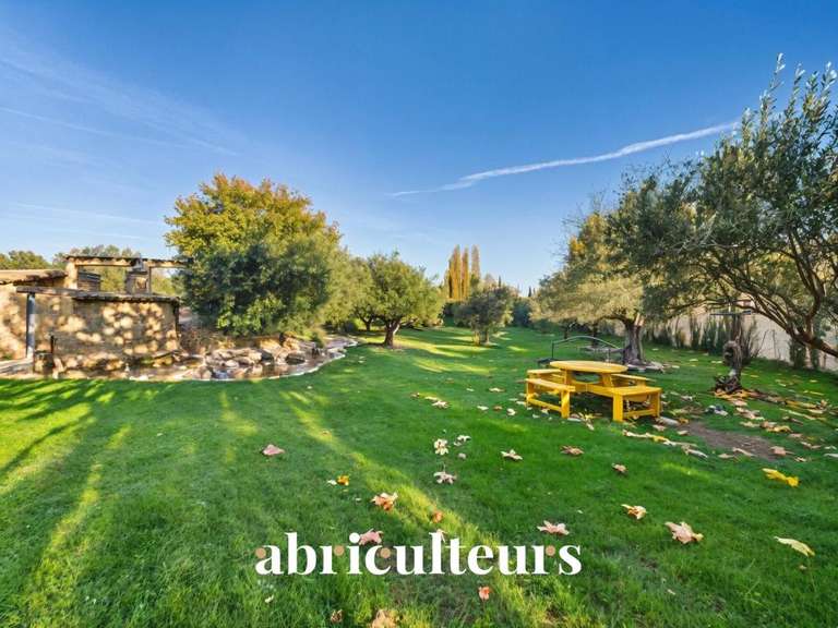 Maison Lauris - 5 chambres - 180m²