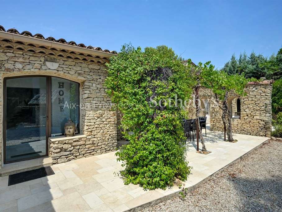 Maison Lauris