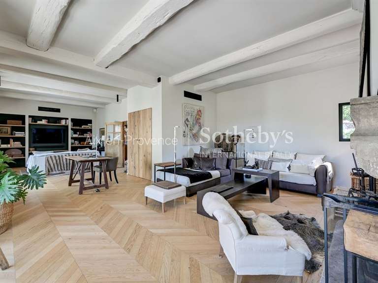 Maison Lauris - 6 chambres - 310m²