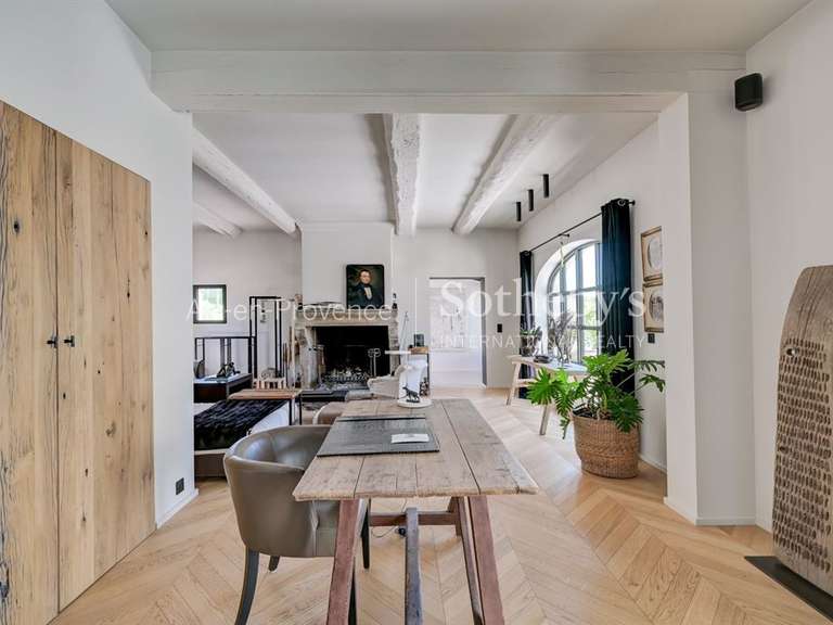 Maison Lauris - 6 chambres - 310m²