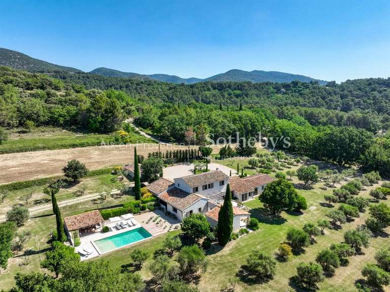 Maison Lauris - 6 chambres - 310m²