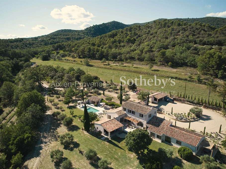Maison Lauris