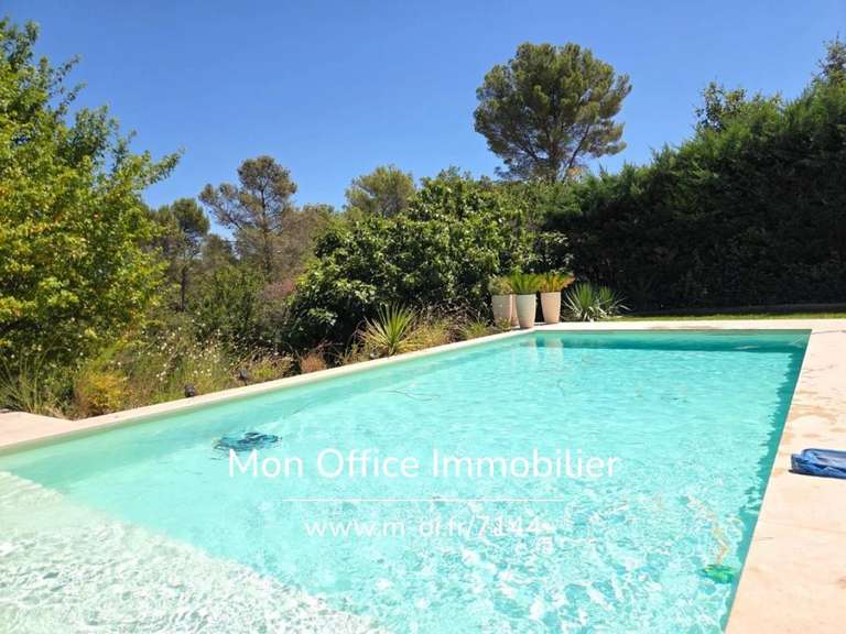 Maison Lauris - 5 chambres - 190m²