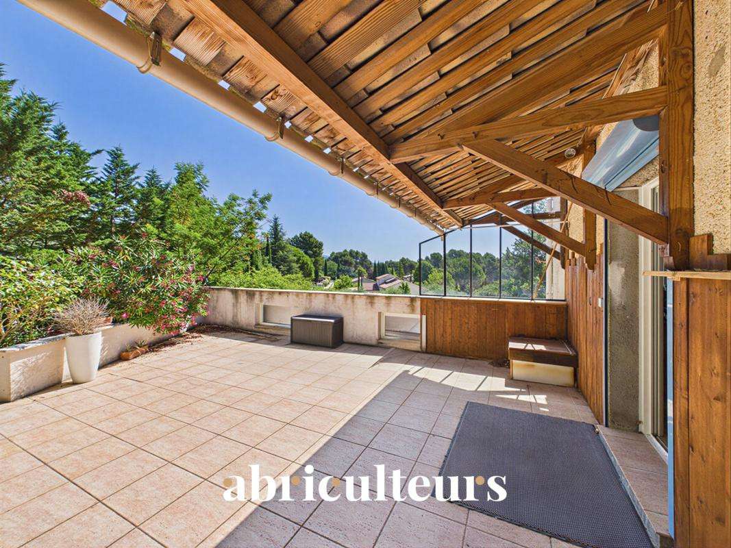 Maison Lauris