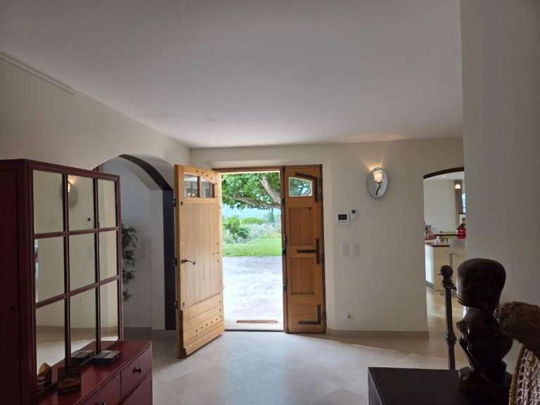 Propriété Lauris - 6 chambres - 340m²