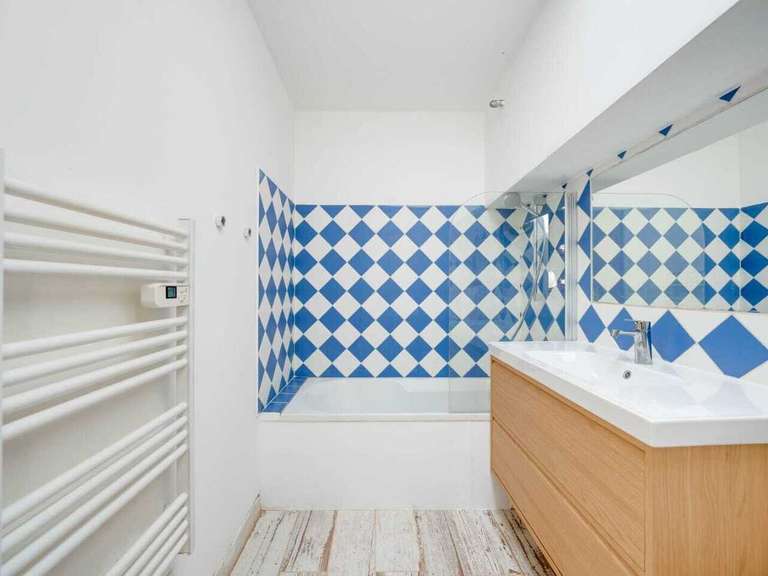 Villa Lauris - 4 chambres - 190m²