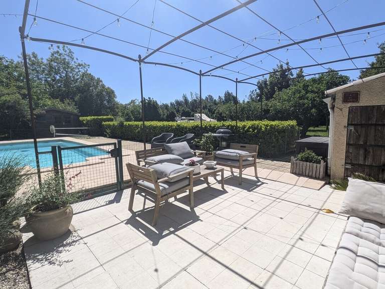 Villa Lauris - 5 chambres - 225m²