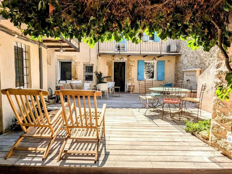 Villa Lauris - 4 chambres - 190m²