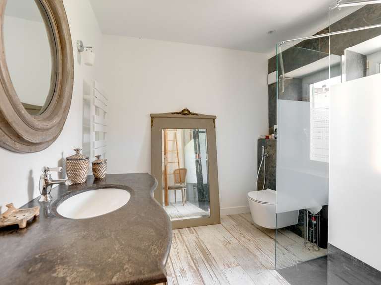 Villa Lauris - 4 chambres - 190m²