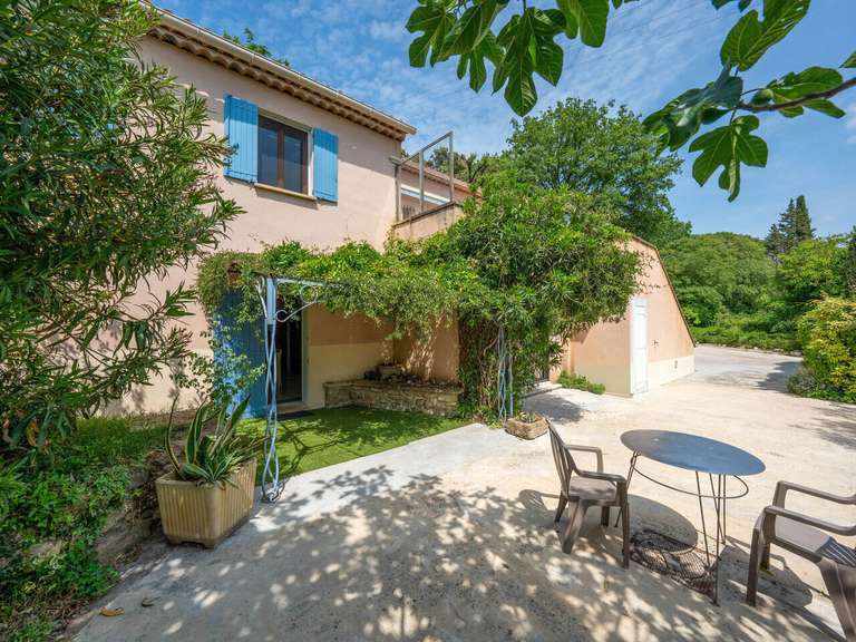 Villa Lauris - 6 chambres - 232m²