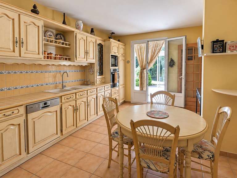 Villa Lauris - 4 chambres - 178m²