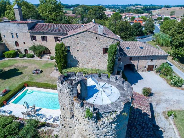 Château Lautrec - 9 chambres - 715m²