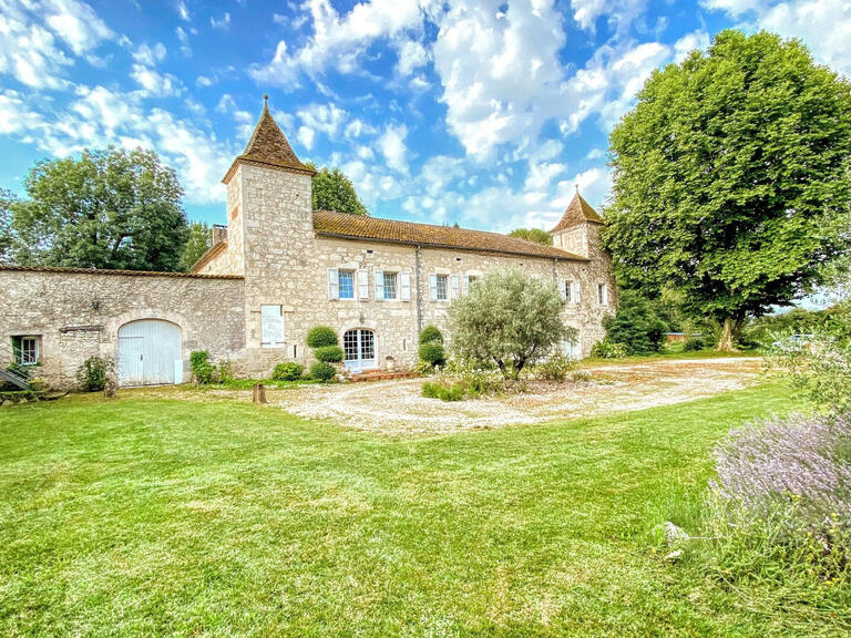 Sale Castle Lauzerte - 12 bedrooms