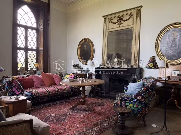 Château Laval - 4 chambres - 320m²