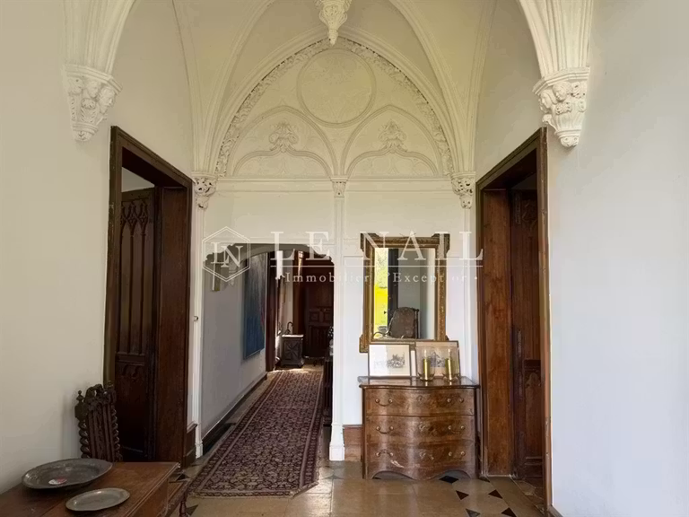 Château Laval - 4 chambres - 320m²