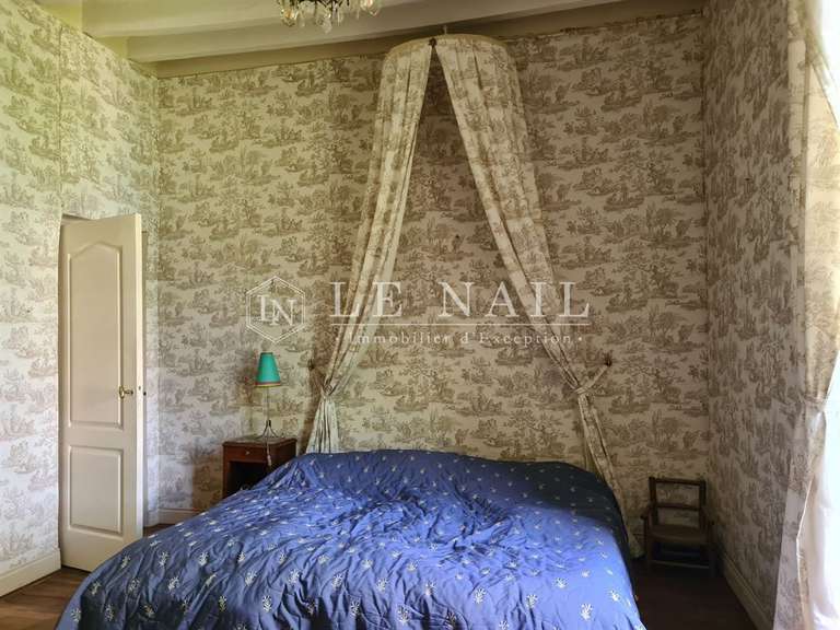 Castle Laval - 5 bedrooms - 320m²