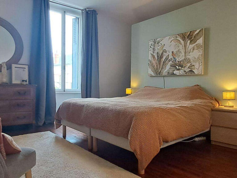 Maison Laval - 6 chambres