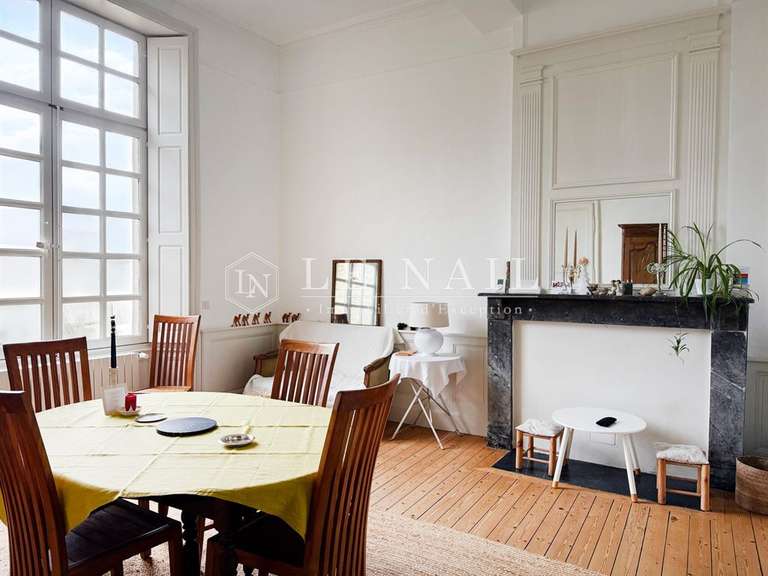 Maison Laval - 4 chambres - 205m²