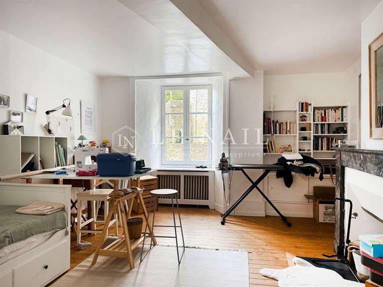 Maison Laval - 4 chambres - 205m²