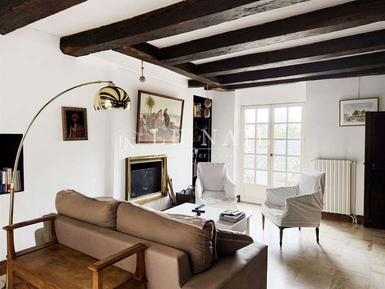 Maison Laval - 4 chambres - 205m²