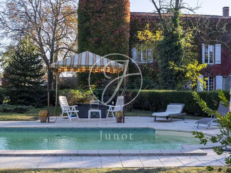 Château Lavaur - 19 chambres - 836m²