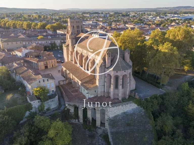 Château Lavaur - 19 chambres - 836m²