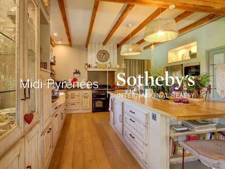 Maison Lavaur - 4 chambres - 228m²