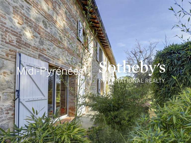 Maison Lavaur - 7 chambres - 356m²