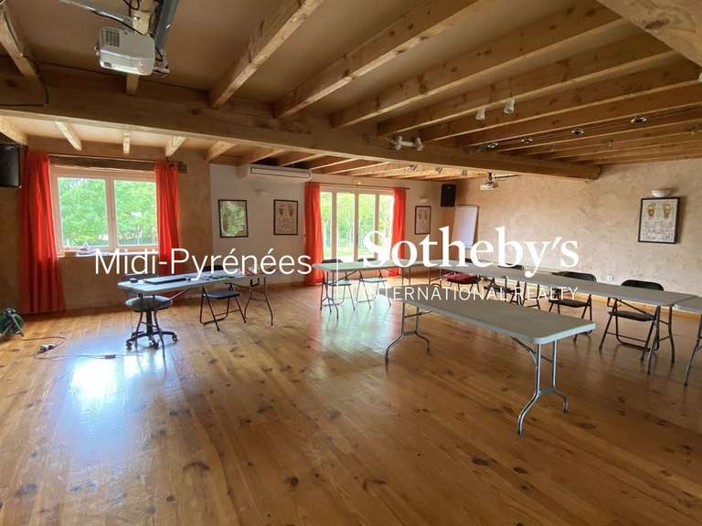 Maison Lavaur - 19 chambres - 1130m²