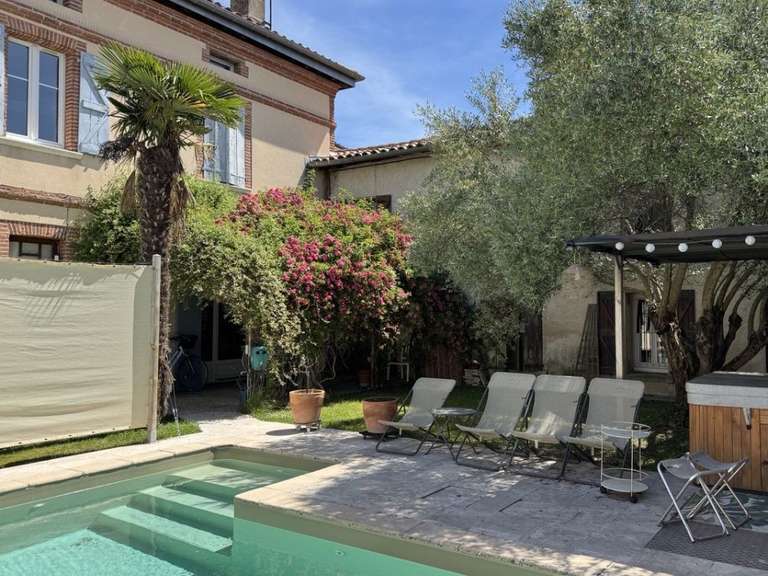 Maison Lavaur - 476m²