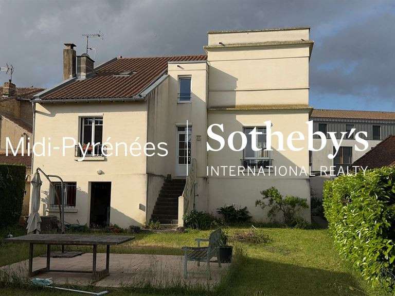 Maison Lavaur - 7 chambres - 216m²