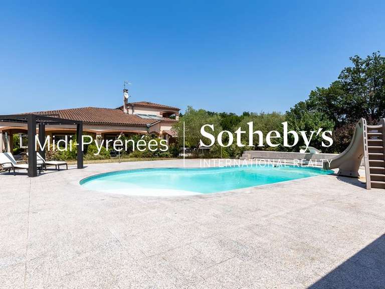 Maison Lavaur - 4 chambres - 408m²