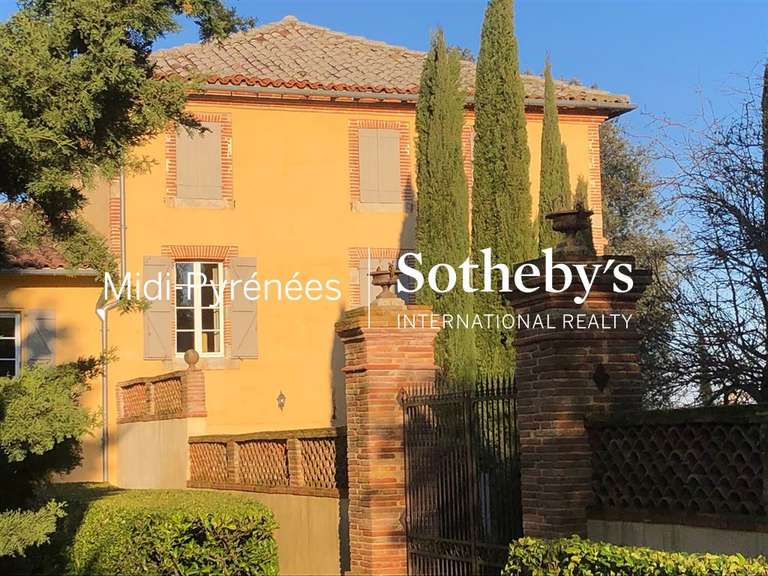 Maison Lavaur - 7 chambres - 300m²