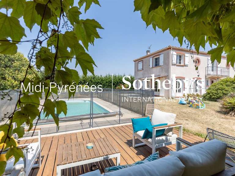 Maison Lavaur - 5 chambres - 230m²